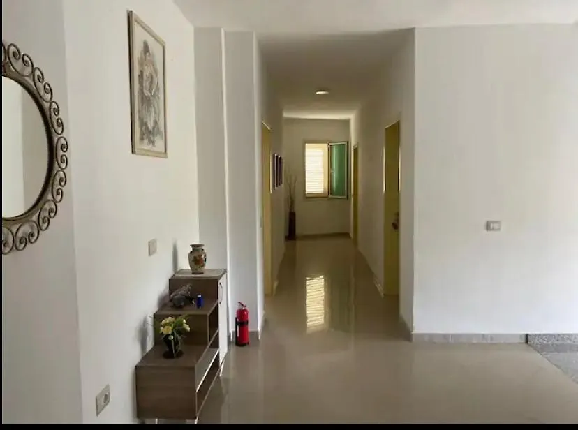 Qerana'S Rooms: Corner Of Nature Golem  Hotel